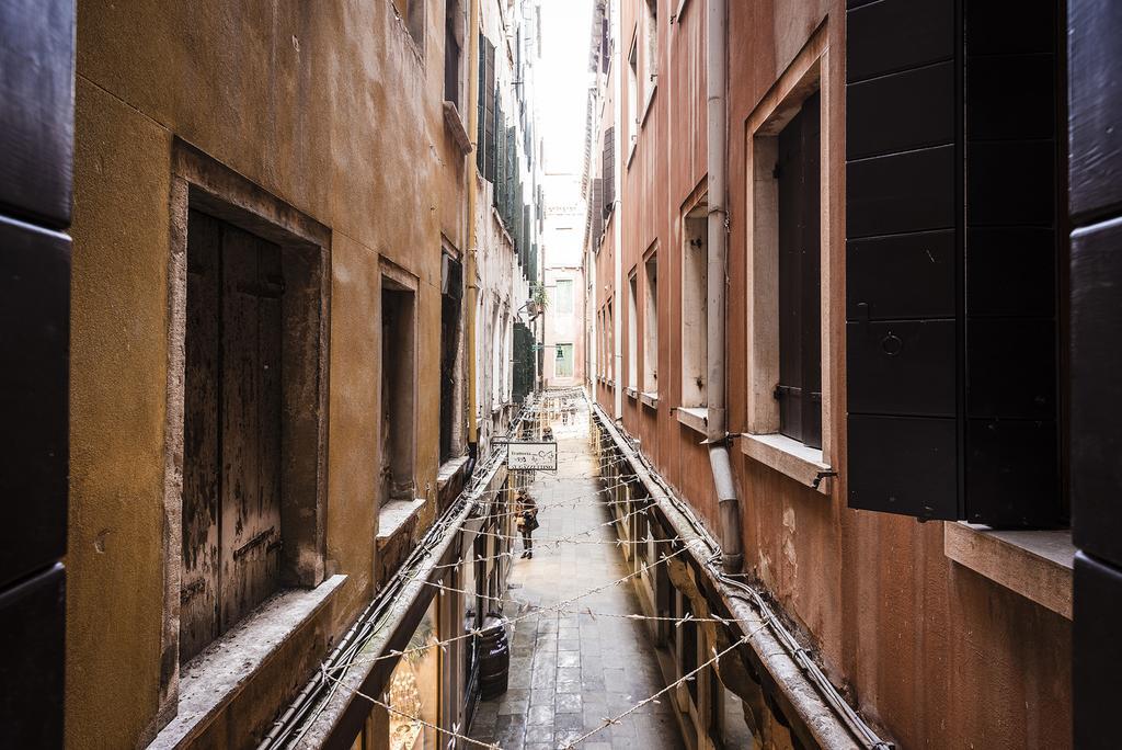Myplace Rialto Apartments Venesia Bagian luar foto