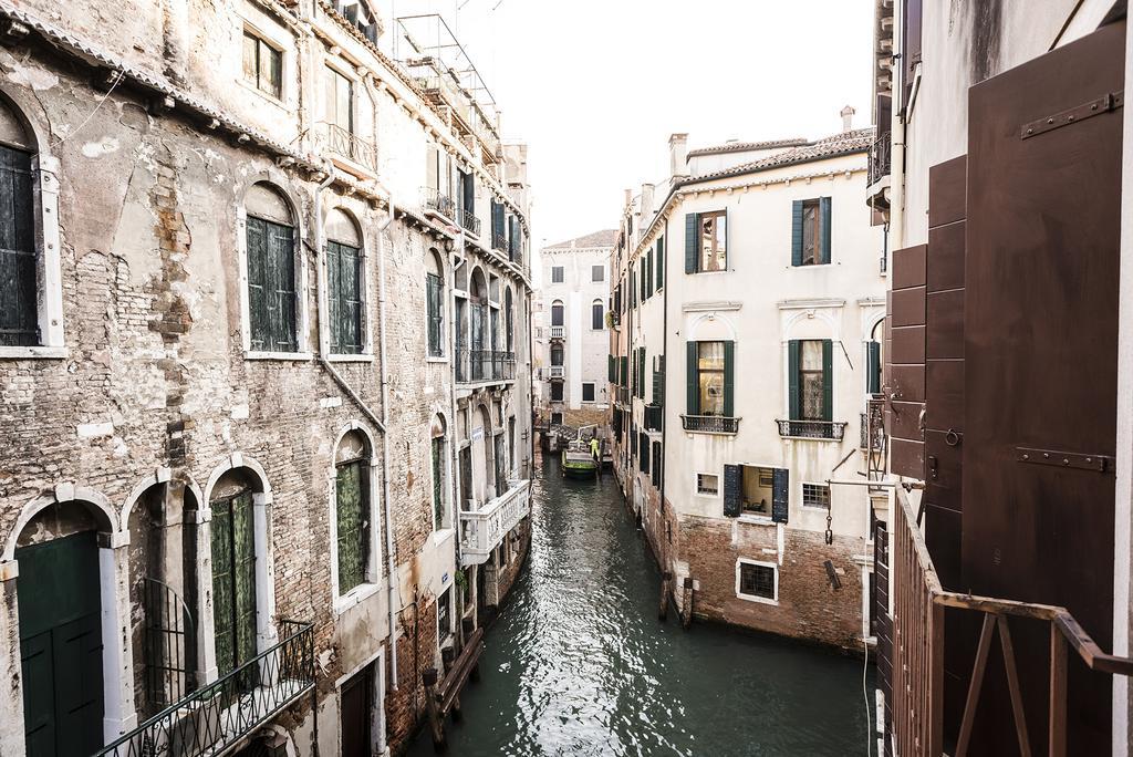 Myplace Rialto Apartments Venesia Bagian luar foto